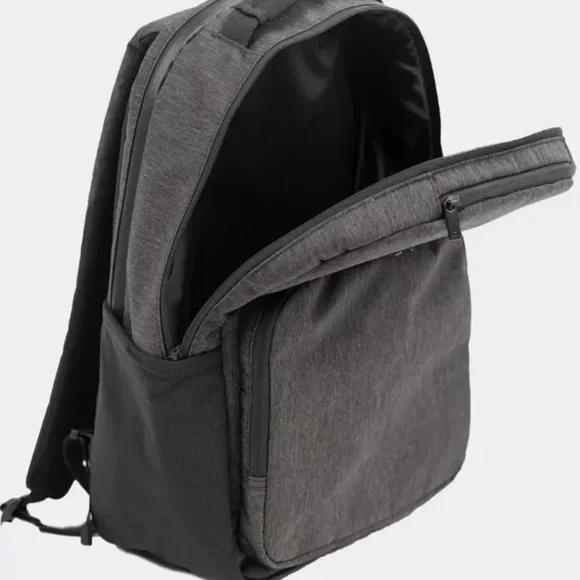Travis Mathew Charcoal Gray Men’s Everyday Backpack - Picture 3 of 6